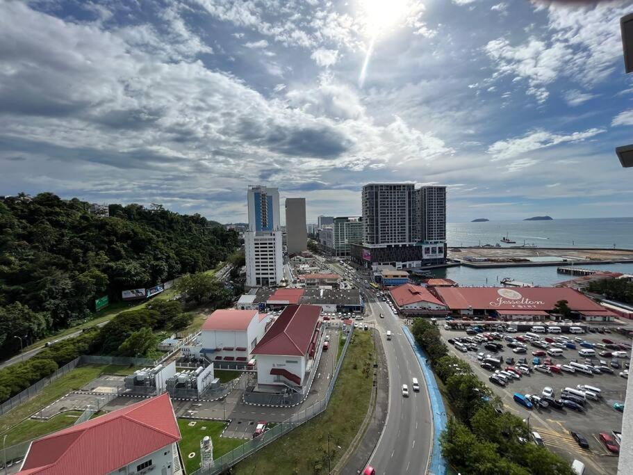 Jesselton Quay Kota Kinabalu 1 Apartment Ngoại thất bức ảnh